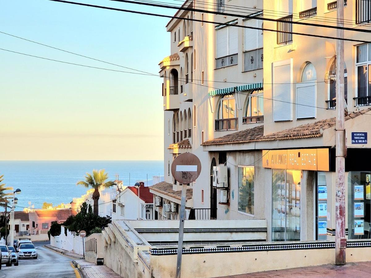 Cozy Apartment With Sea View Torrevieja Exterior foto